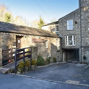 https://starfall.yorkshirehotels.net